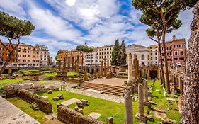 Largo Argentina Apartment - A room in rome